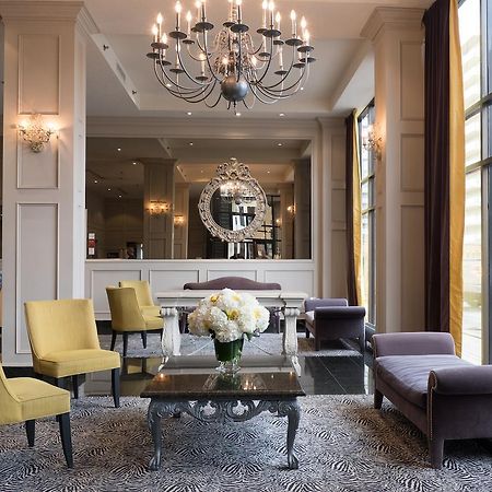 The Roehampton Hotel Торонто Экстерьер фото
