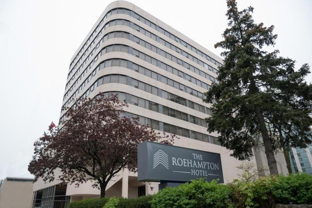 The Roehampton Hotel Торонто Экстерьер фото