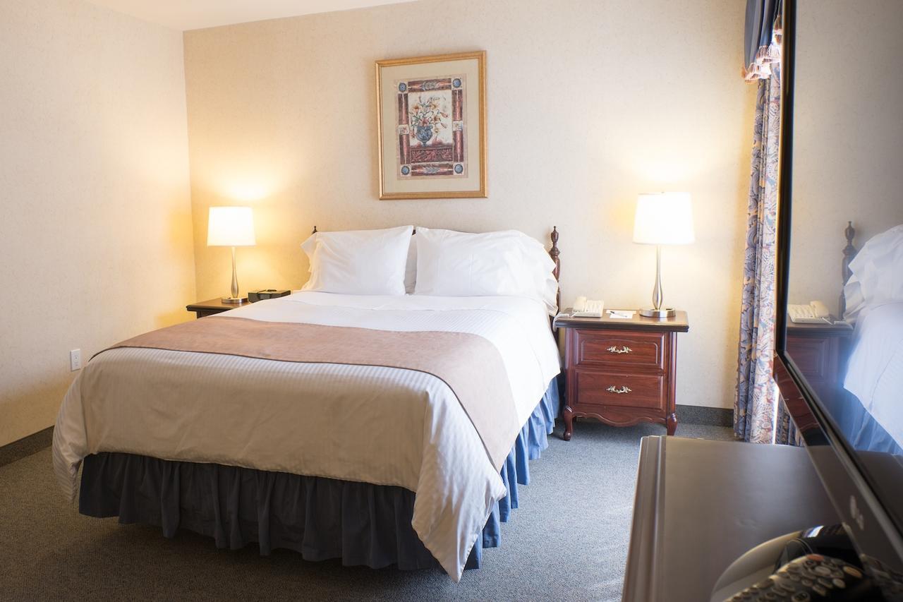 The Roehampton Hotel Торонто Экстерьер фото