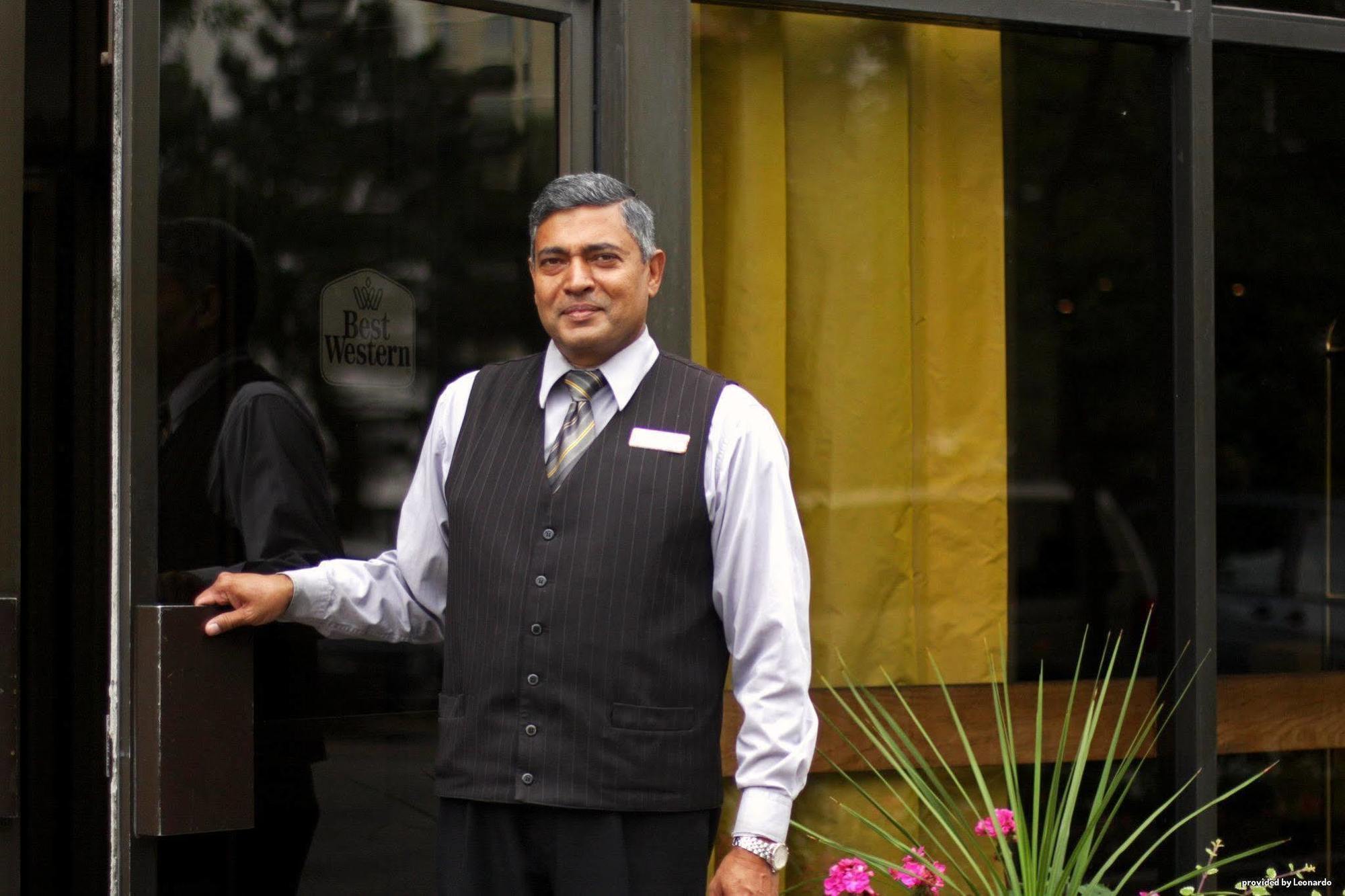 The Roehampton Hotel Торонто Экстерьер фото